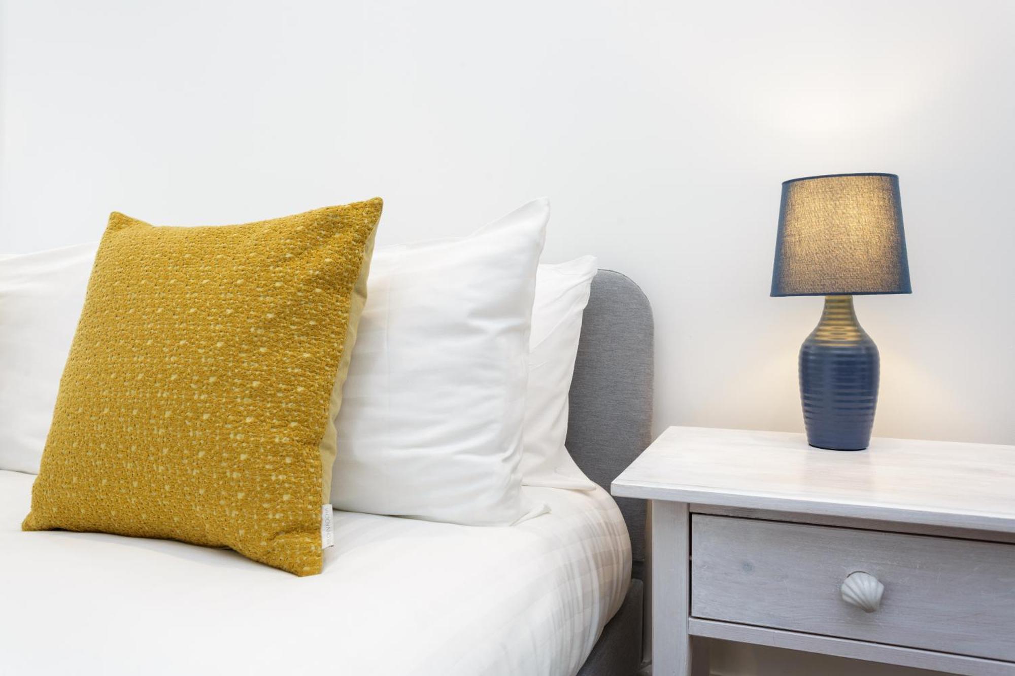 Percy Terrace - Charming 2 Bedroom Town House Portsmouth Exteriör bild