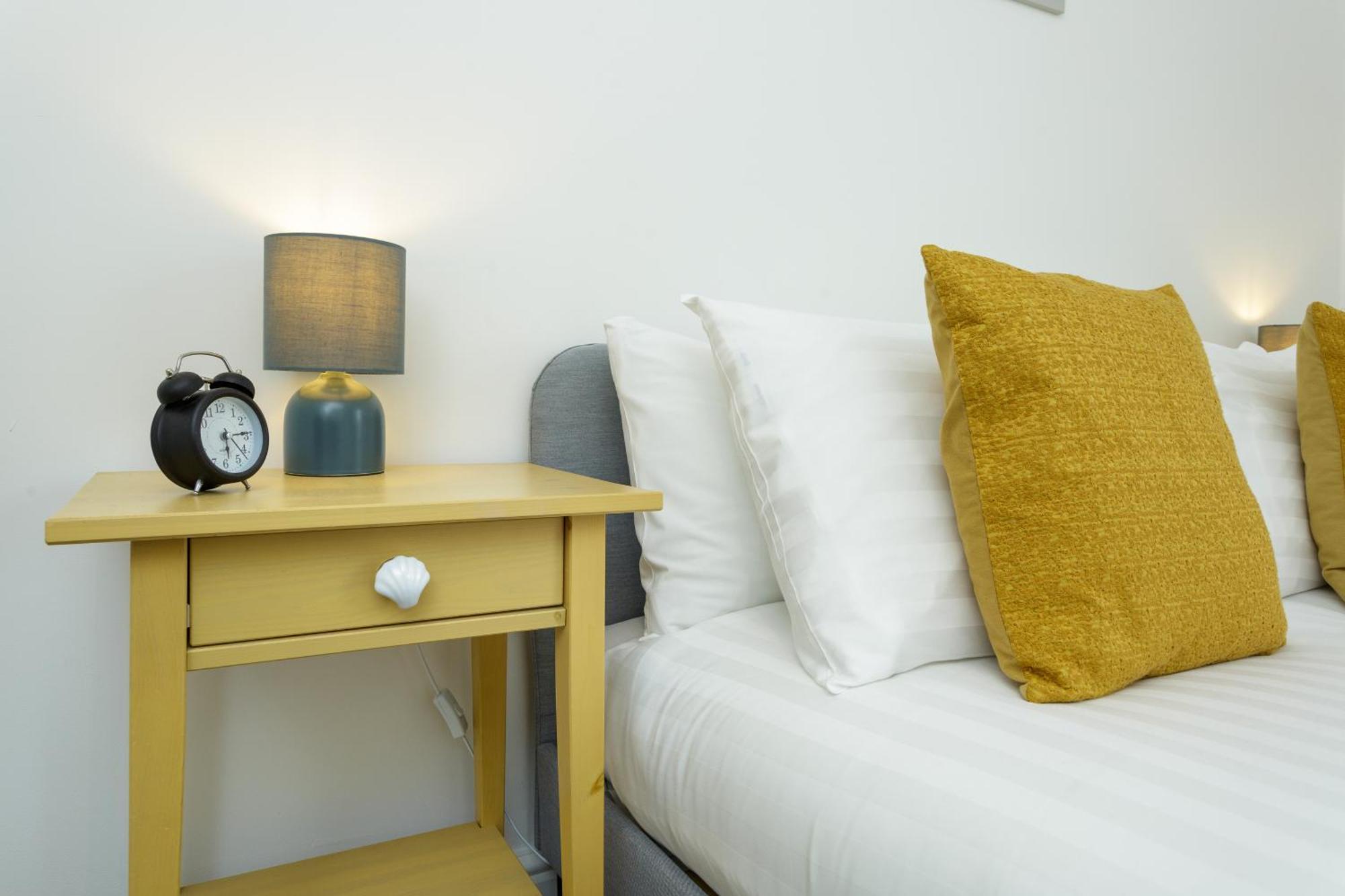 Percy Terrace - Charming 2 Bedroom Town House Portsmouth Exteriör bild